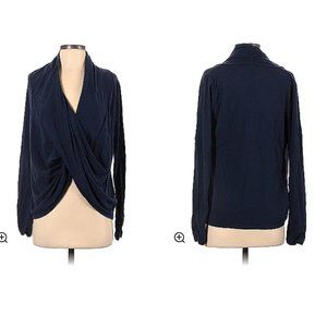 Manduka Yoga Long Sleeve Cross Plunge Top